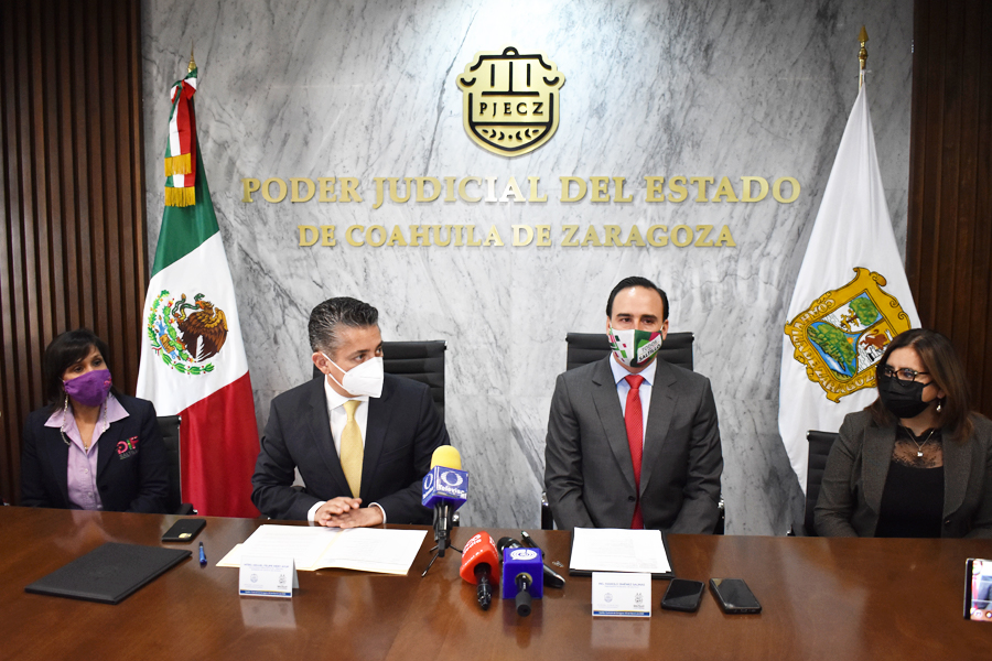 Firma de Convenio de colaboración con el Ayuntamiento de Saltillo